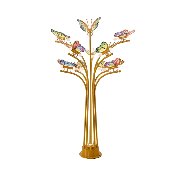 Classical Garden Light - Custom Landscape Lighting